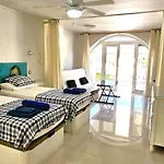 In Paraiso Royal 아파트 플라야데라스아메리카스